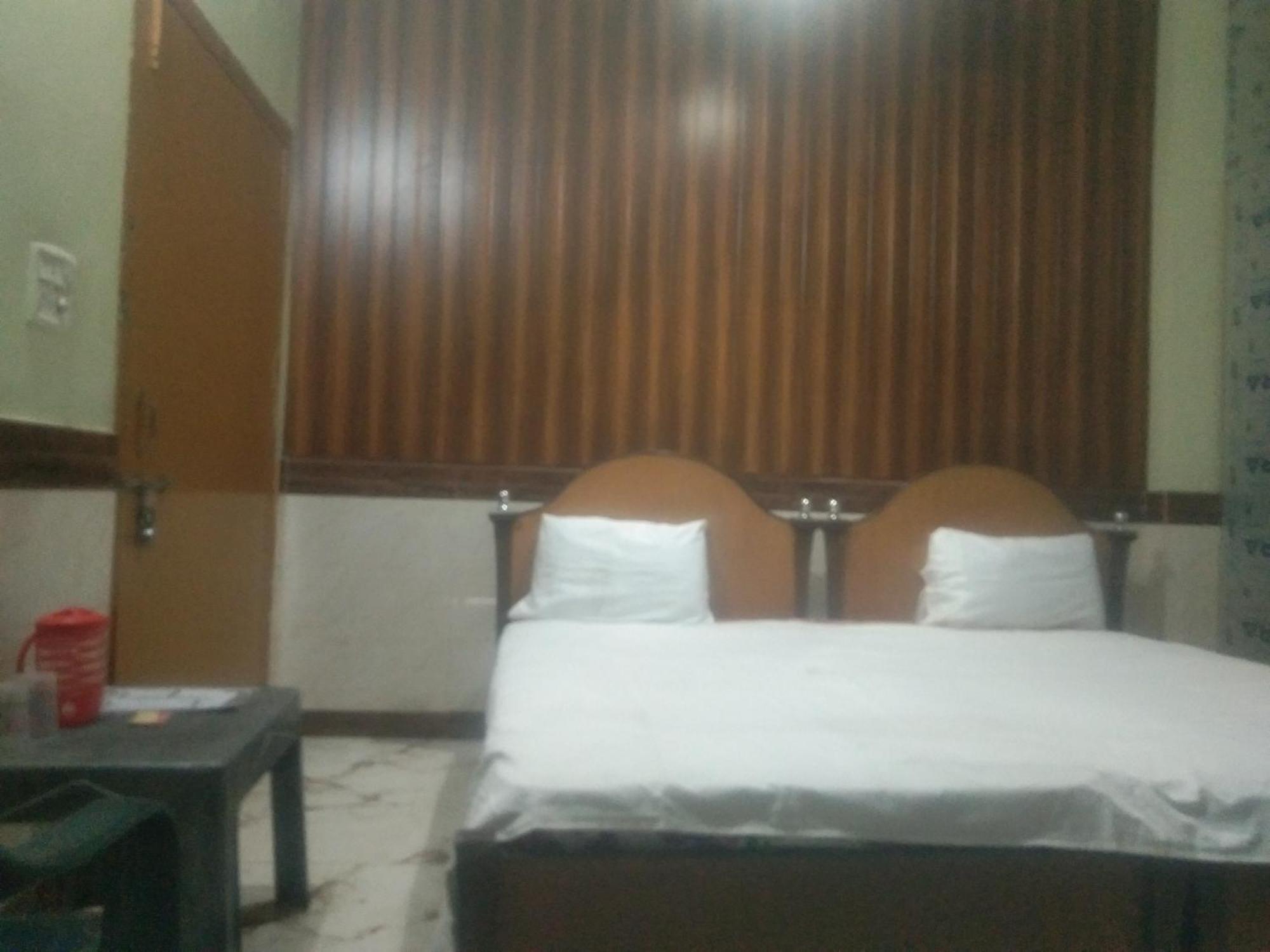 Best Guest House Varanasi Anil Exterior foto