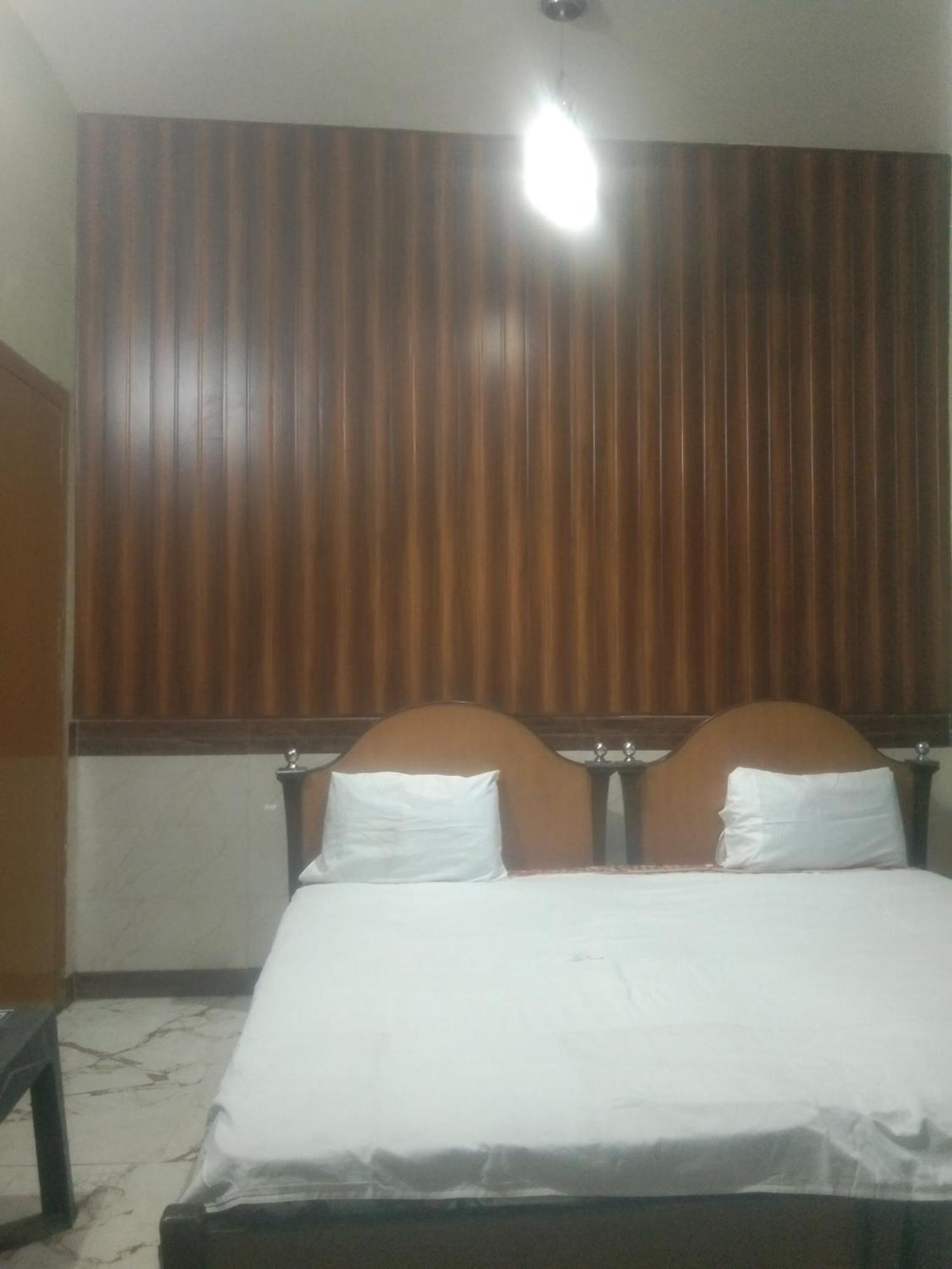 Best Guest House Varanasi Anil Exterior foto